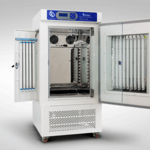 Artificial Climate Incubator YR05328 // YR05330
